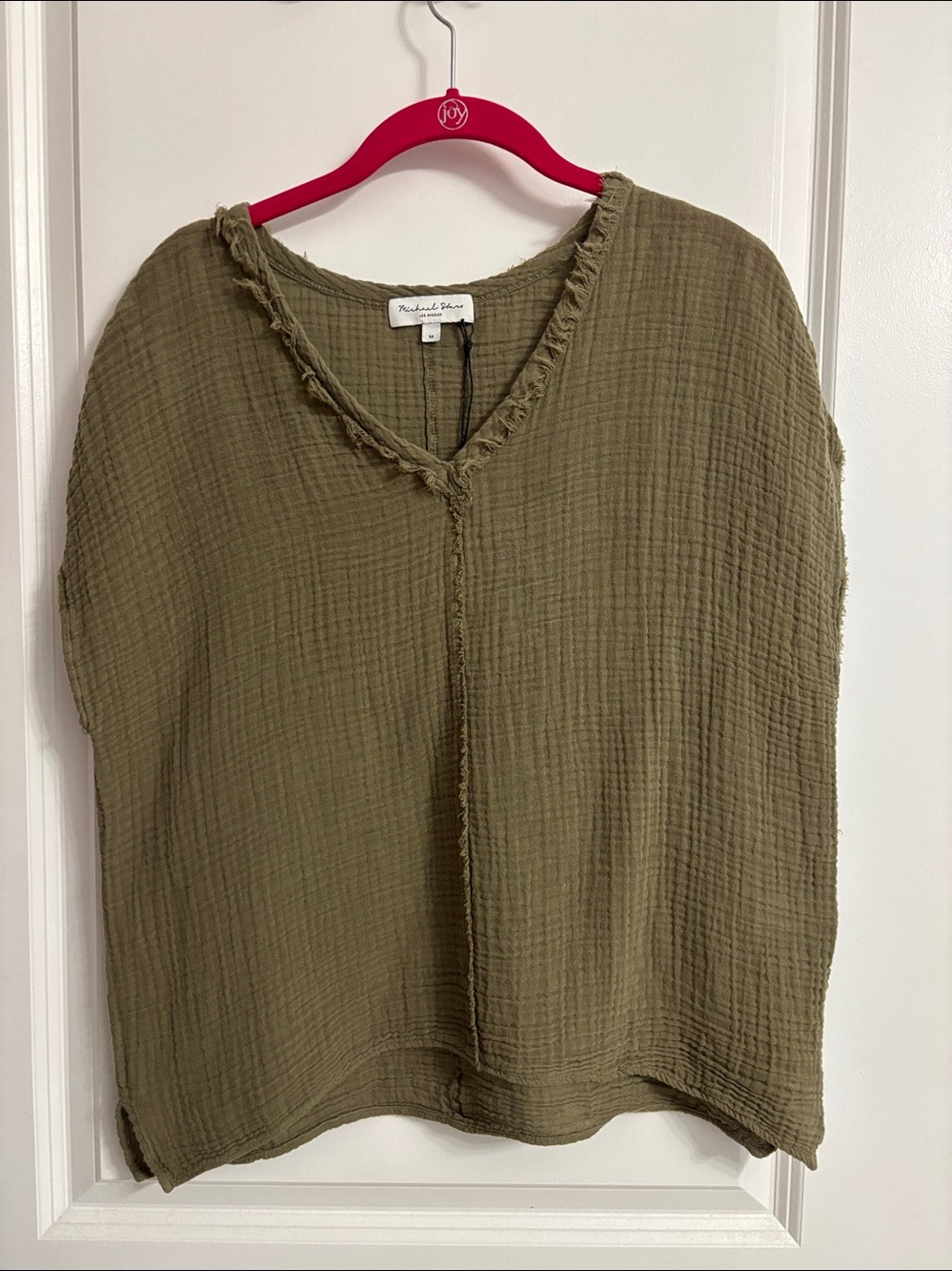 NWT Michael Stars Draya V-Neck Cotton Double Gauze Top Olive Size Medium - Picture 9 of 10